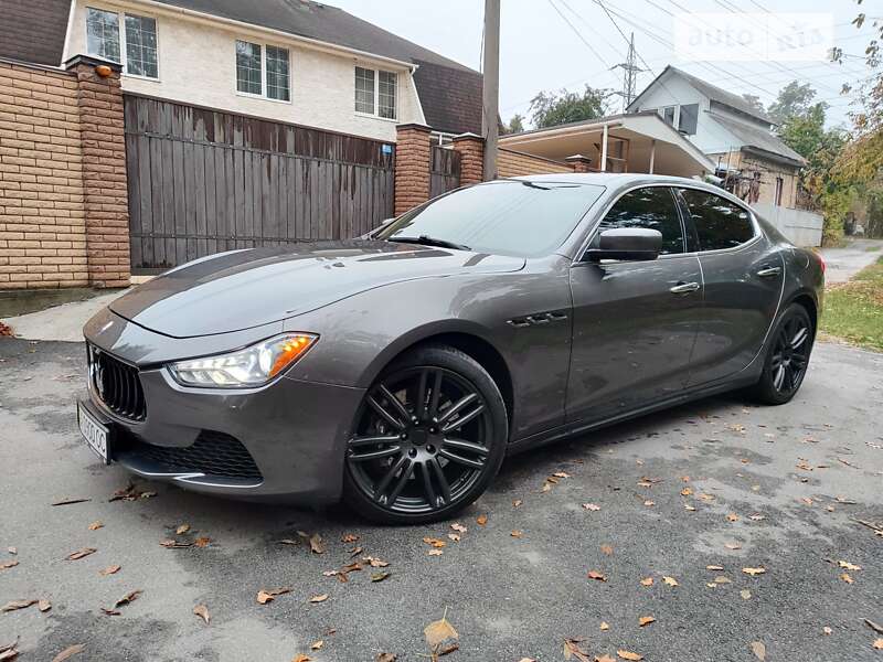 2015 maserati ghibli