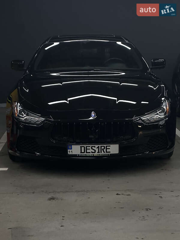 2015 maserati ghibli