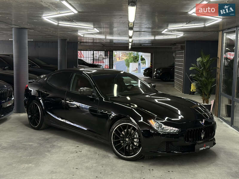 2014 maserati ghibli