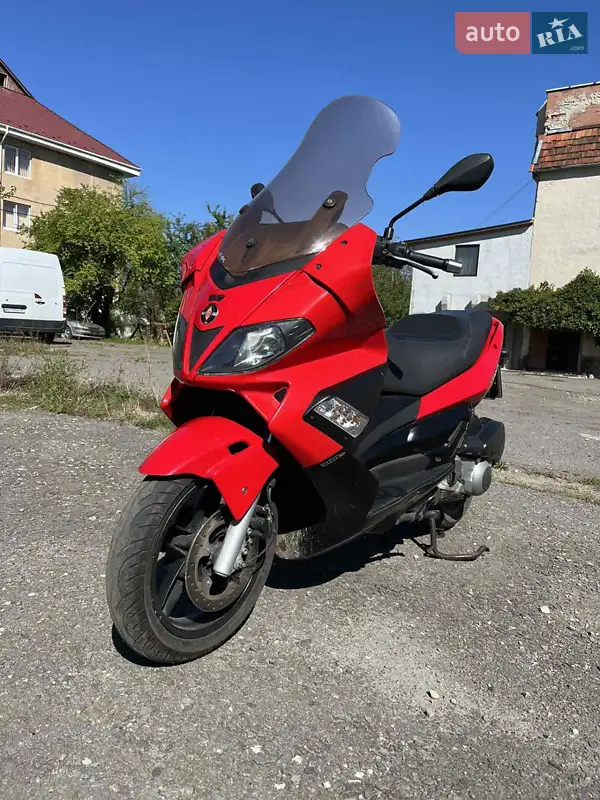 2011 gilera nexus 300