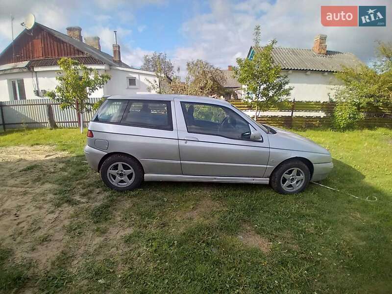 2000 alfa-romeo 145