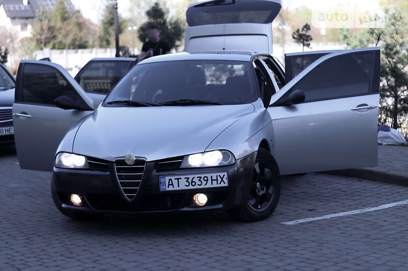 2004 alfa-romeo 156