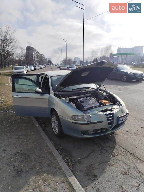 2002 alfa-romeo 147