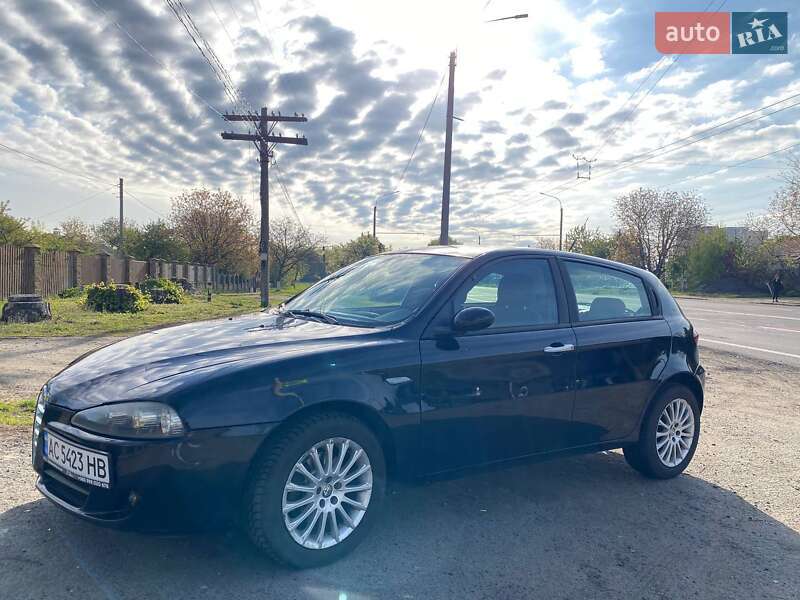 2008 alfa-romeo 147