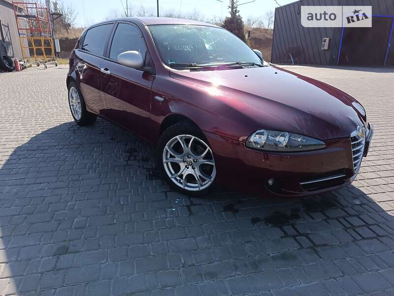 2009 alfa-romeo 147