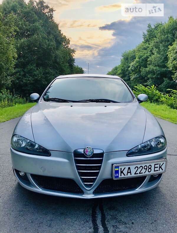 2005 alfa-romeo 147