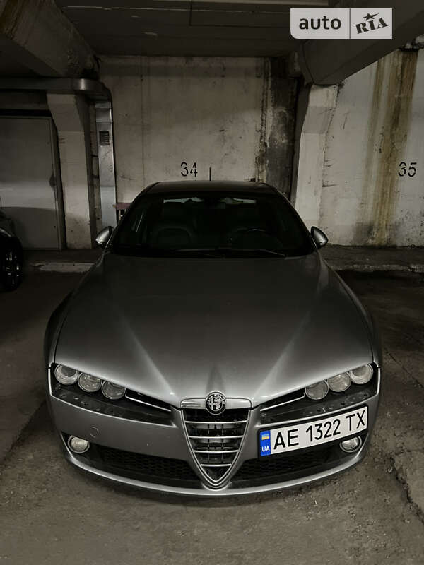 2011 alfa-romeo 159