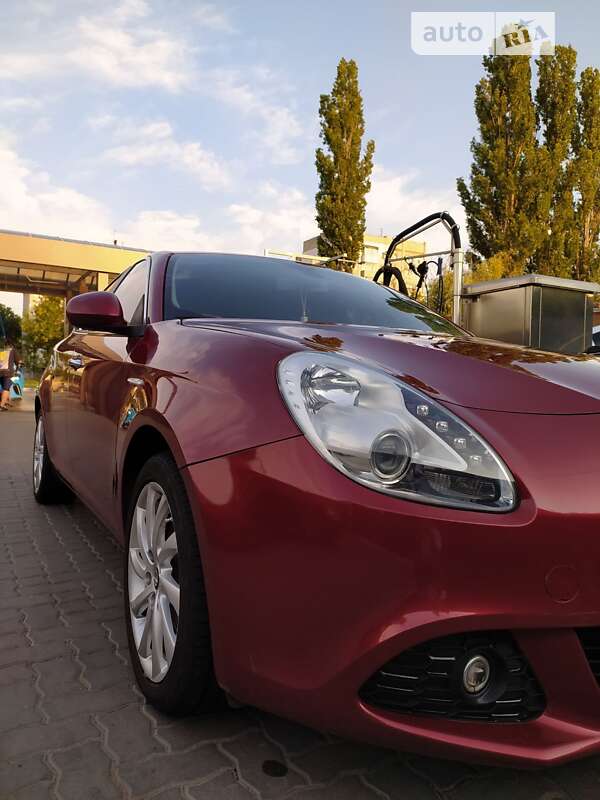 2010 alfa-romeo giulietta