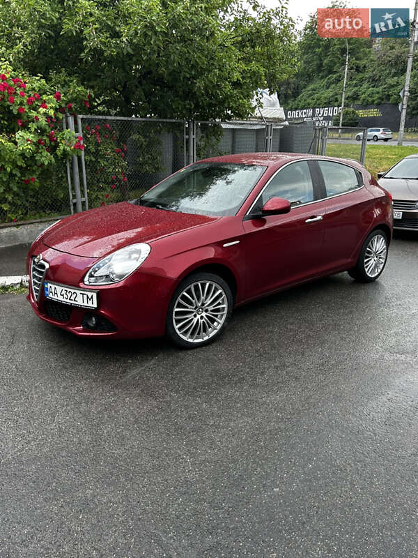 2011 alfa-romeo giulietta