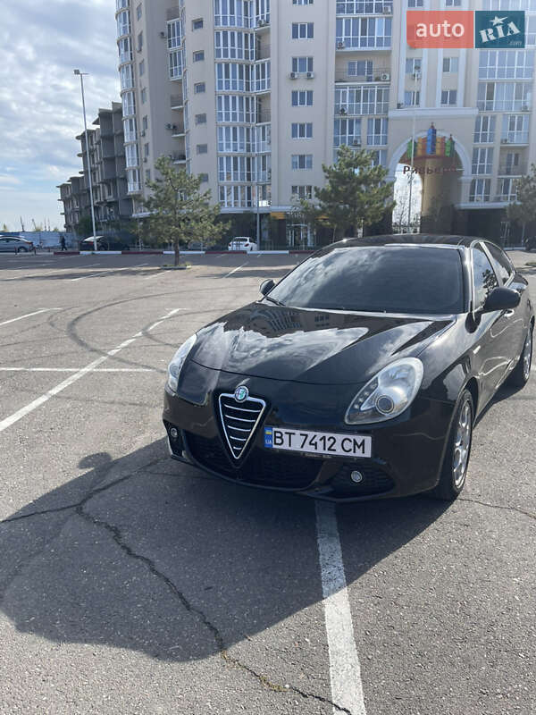 2011 alfa-romeo giulietta