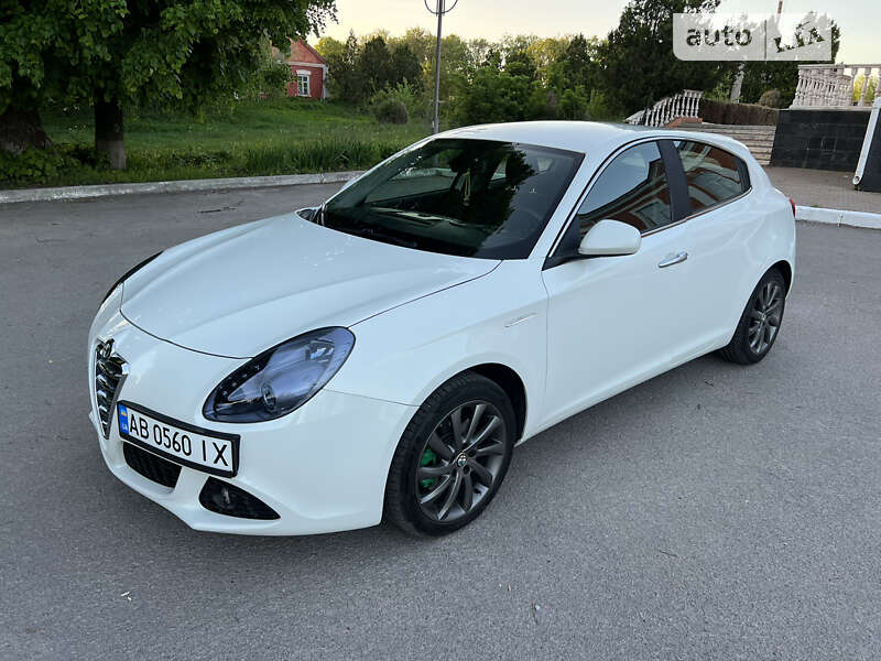 2012 alfa-romeo giulietta