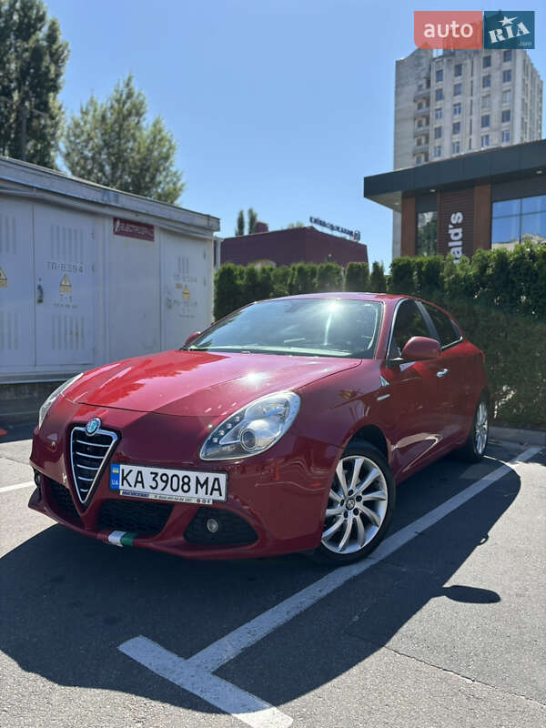 2012 alfa-romeo giulietta