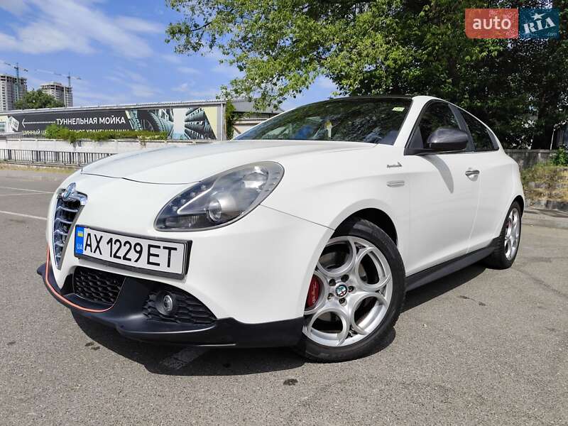 2013 alfa-romeo giulietta