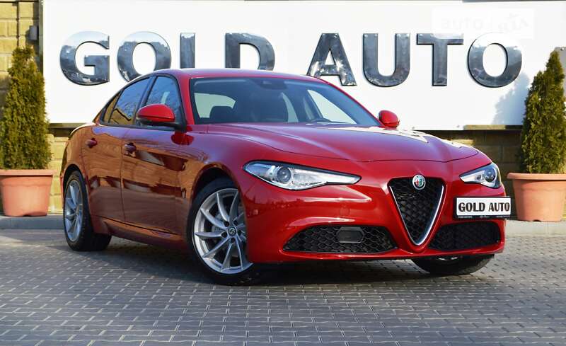 2019 alfa-romeo giulia