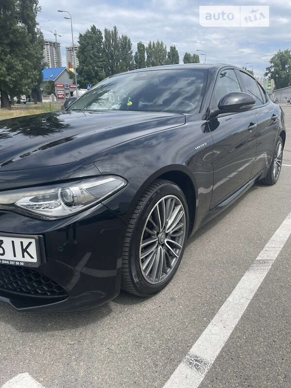 2018 alfa-romeo giulia