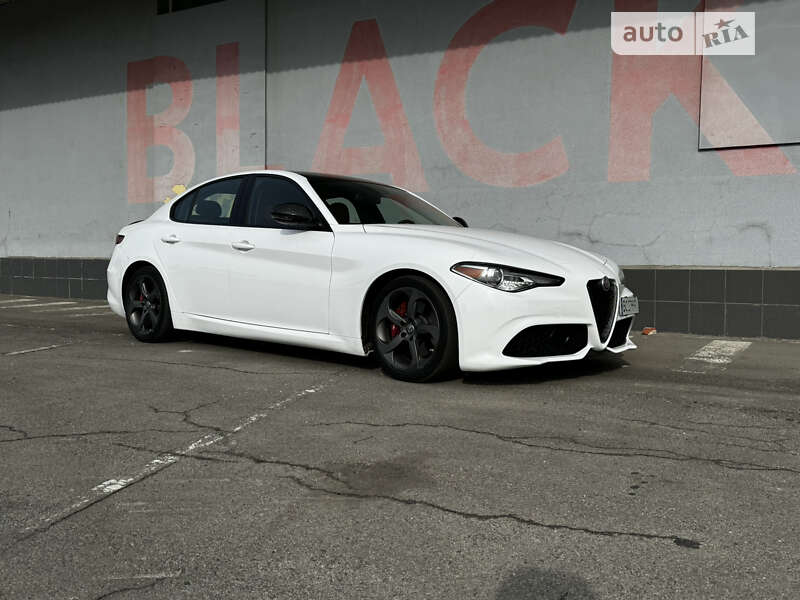 2018 alfa-romeo giulia