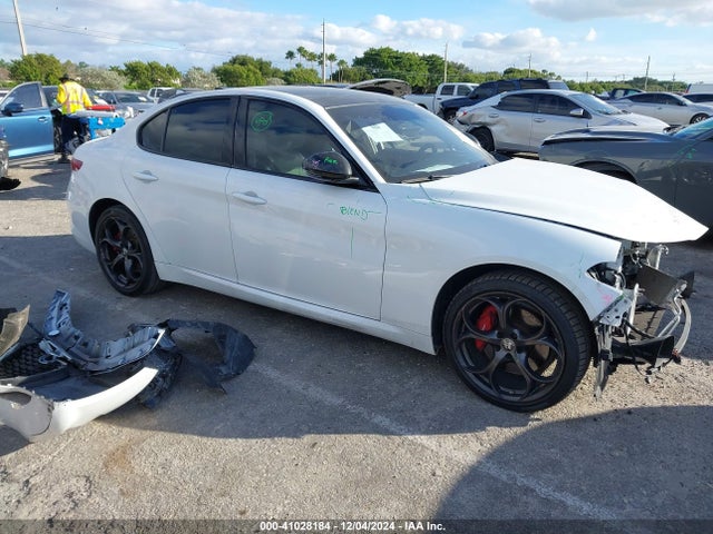 2018 alfa-romeo giulia