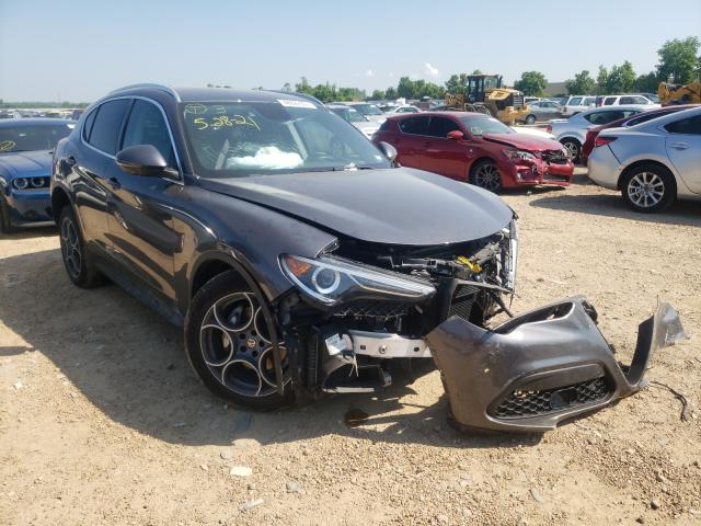 2017 alfa-romeo stelvio