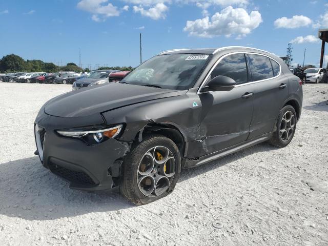 2017 alfa-romeo stelvio