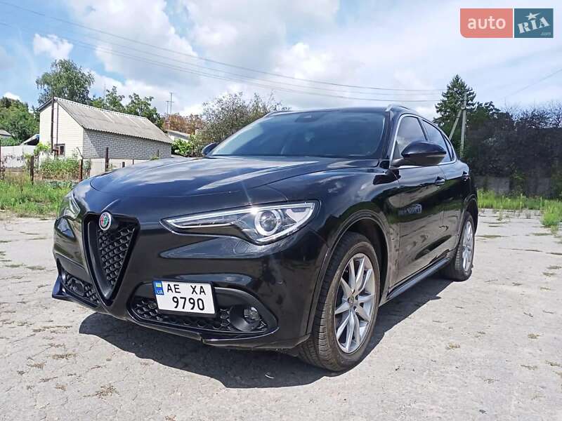 2017 alfa-romeo stelvio