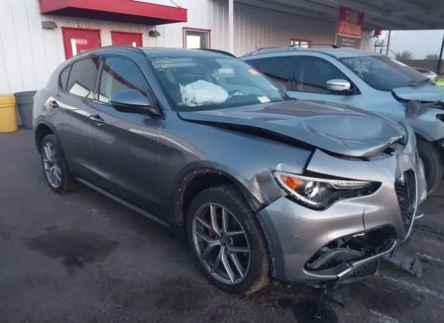 2017 alfa-romeo stelvio