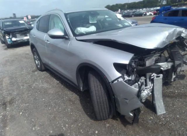 2021 alfa-romeo stelvio