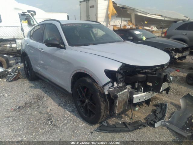 2020 alfa-romeo stelvio