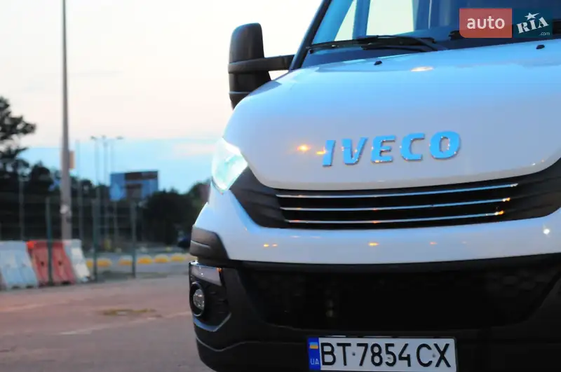 2016 iveco 35s16