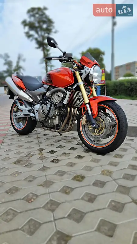 2005 honda pc 36