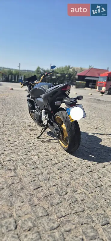 2012 honda cb 600f hornet
