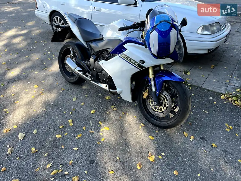 2011 honda cbr 600f