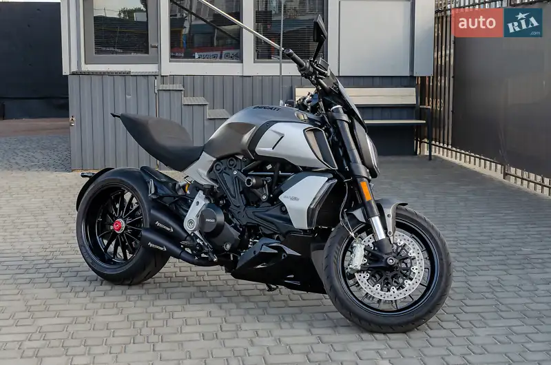 2019 ducati diavel 1260