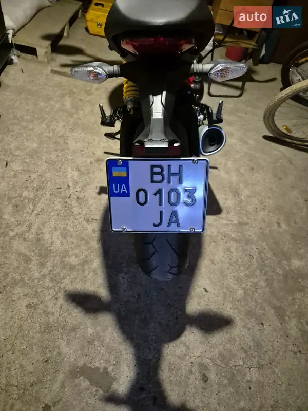 2018 ducati monster