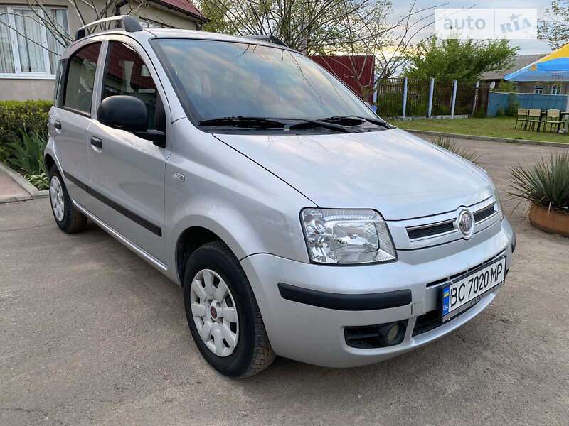 2010 fiat panda