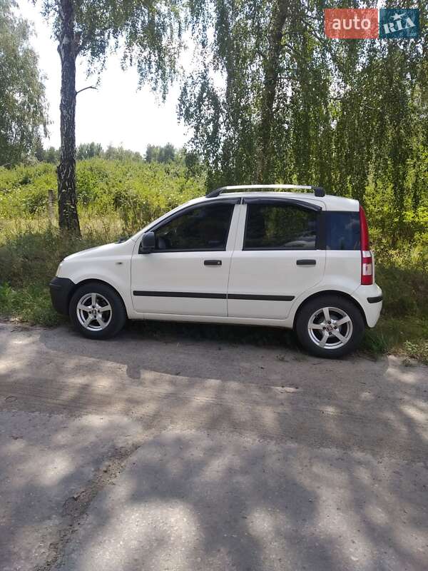 2010 fiat panda