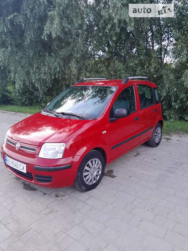 2010 fiat panda