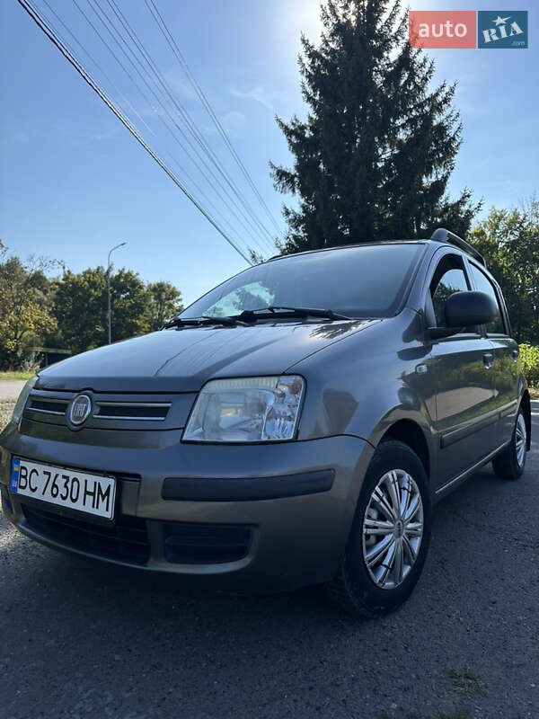 2010 fiat panda