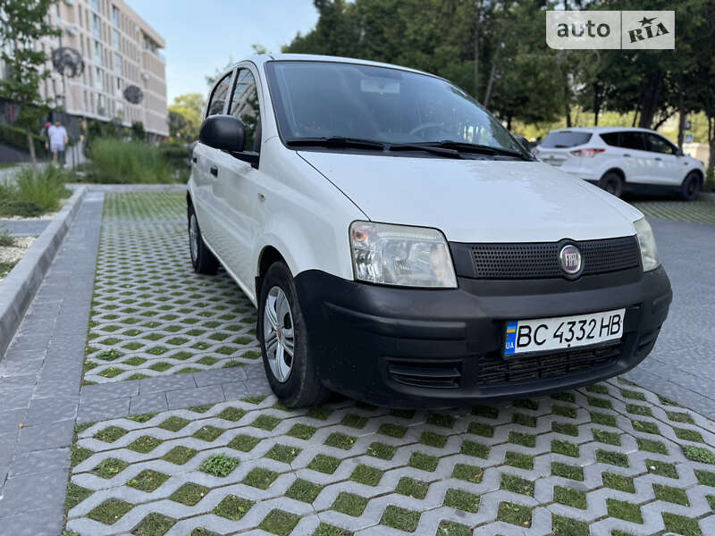 2011 fiat panda