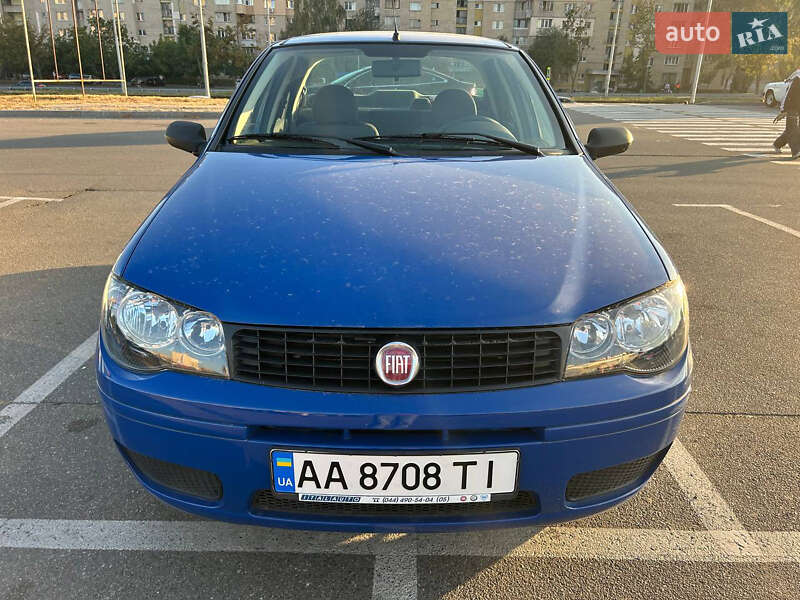 2011 fiat albea