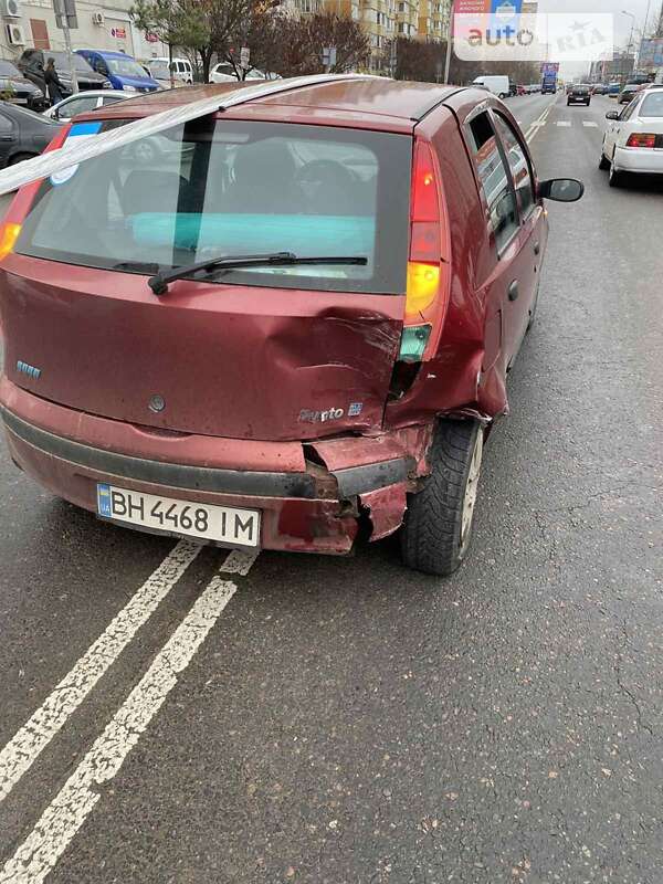2000 fiat punto