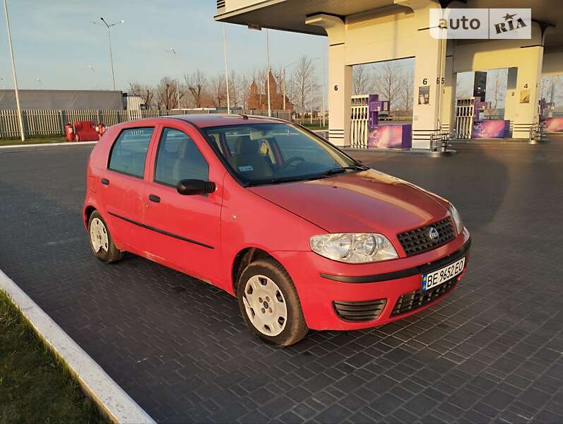 2004 fiat punto