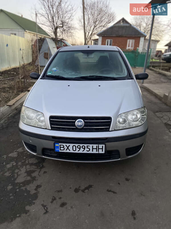 2004 fiat punto