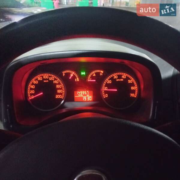 2008 fiat punto