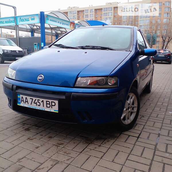 2000 fiat punto