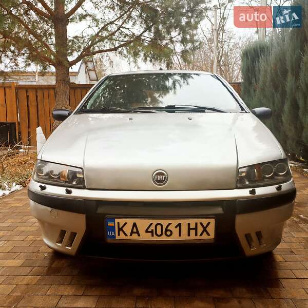 2002 fiat punto