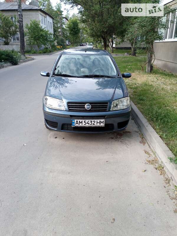 2003 fiat punto