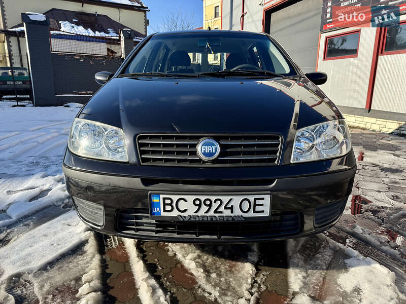 2004 fiat punto