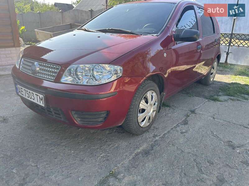 2010 fiat punto