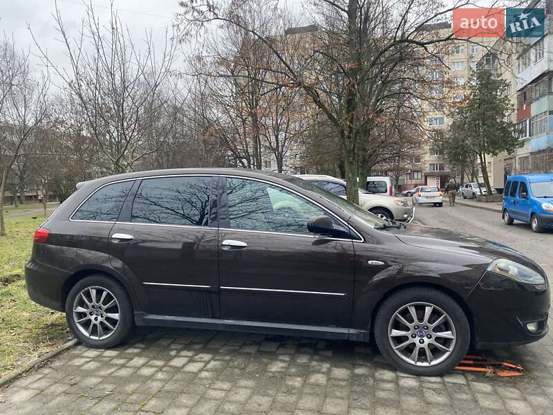 2009 fiat croma