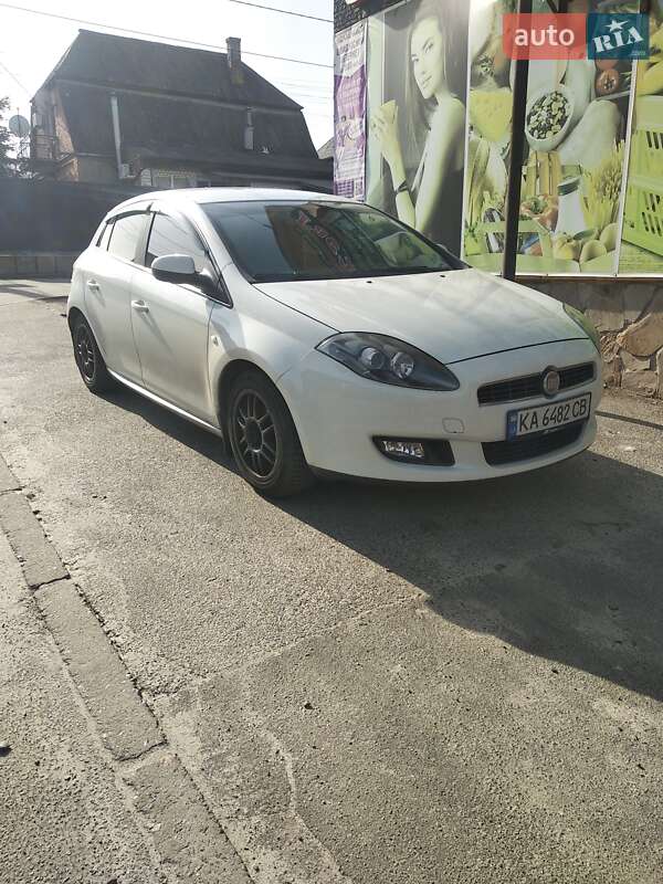 2010 fiat bravo